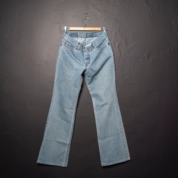 Men's Levi's Light Wash Jeans Zipper Front - Picture 5 of 5